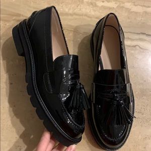 Stuart weitzman mila patent